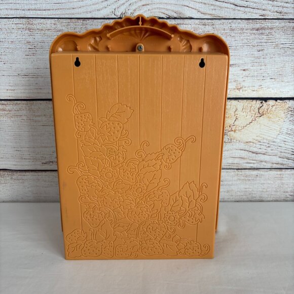 Strawberry Shortcake Berry Patch Display Case Cabinet for Mini Figures VTG 80's - Picture 5 of 8